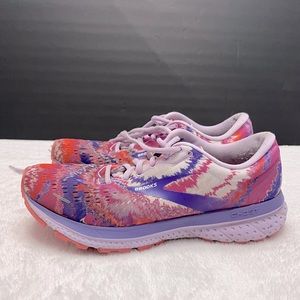 COPY - Brooks Ghost Unity 13 empower unity tie dye size 8B